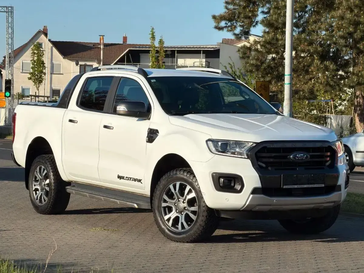 Gebraucht Ford Ranger Wildtrack 212 PS (155 kW) 2022 Weiß Pickup