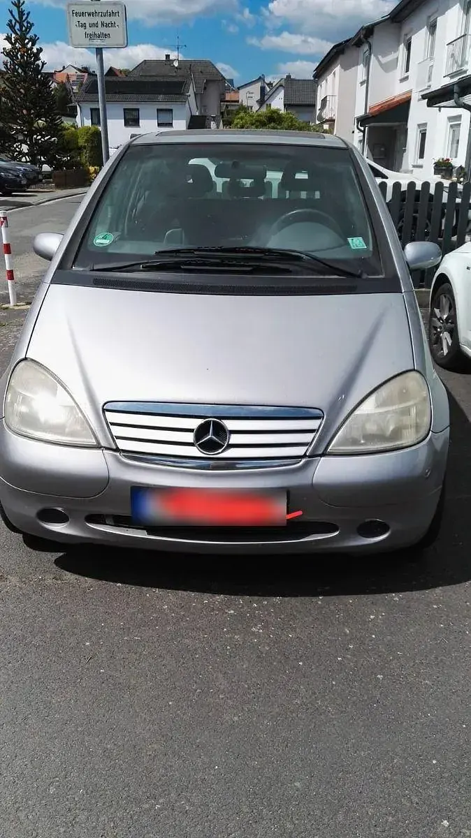 Gebraucht Mercedes A190 125 PS (91 kW) 1999 Grau Kleinwagen