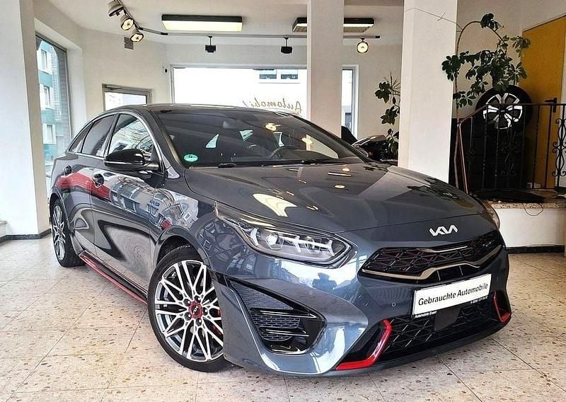 Gebraucht Kia ProCeed GT GT 204 PS (150 kW) 2022 Grau Kleinwagen