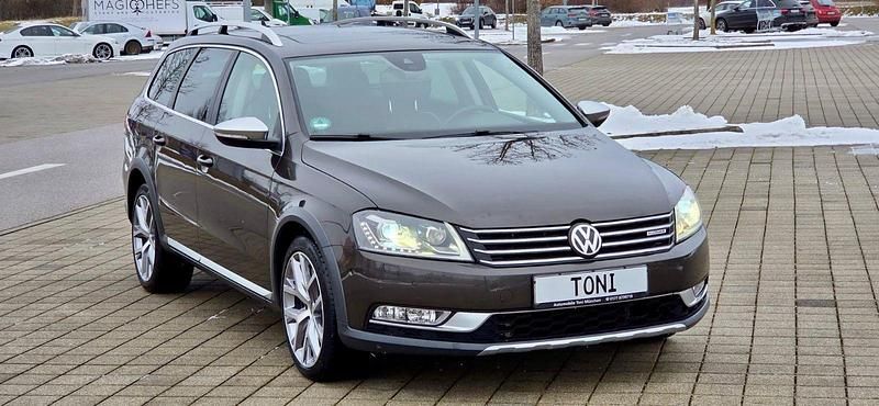 Gebraucht VW Passat Alltrack Basis 177 PS (130 kW) 2014 Schwarz Kombi