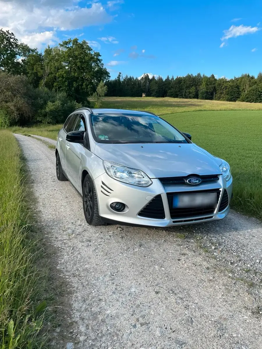 Gebraucht Ford Focus 116 PS (85 kW) 2011 Kombi