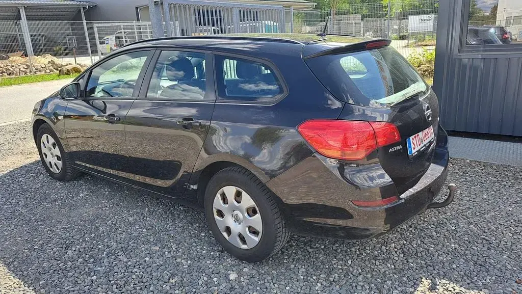 Gebraucht Opel Astra Selection 110 PS (80 kW) 2010 Schwarz Kombi