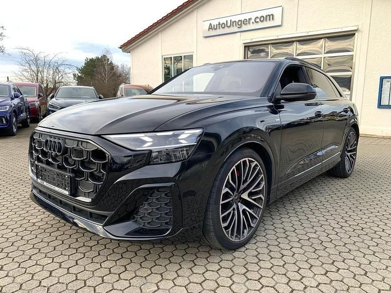 Gebraucht Audi Q8 S-Line 286 PS (210 kW) 2025 Mythosschwarz metallic SUV