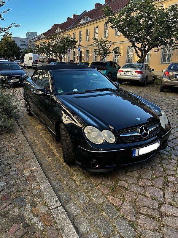 Schwarz Gebraucht 2003 Mercedes CLK240 Cabrio | 5.200 € (Superpreis) - Bild 1/4