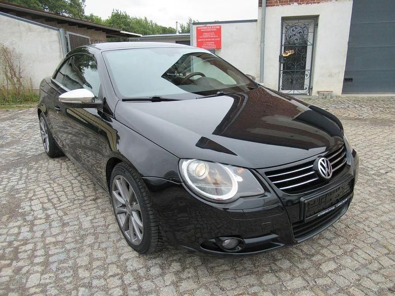 Gebraucht VW Eos 160 PS (117 kW) 2010 Schwarz Cabrio