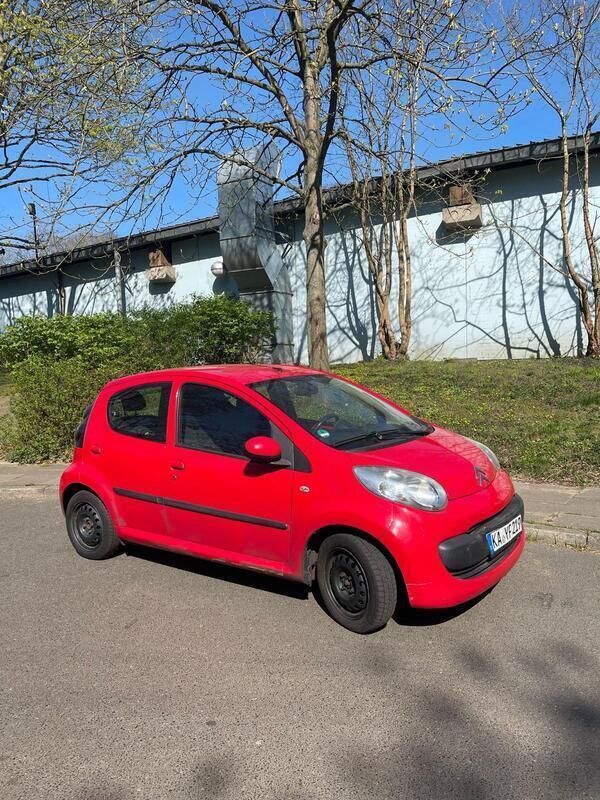 Rot Gebraucht 2007 Citroën C1 Kleinwagen | 1.500 € (Fairer Preis) - Bild 1/4