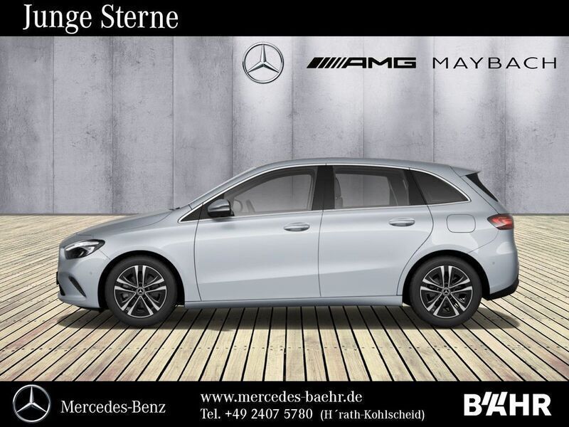 Gebraucht Mercedes B200 Progressive 150 PS (110 kW) 2024 Lack hightechsilber Van / Kleinbus