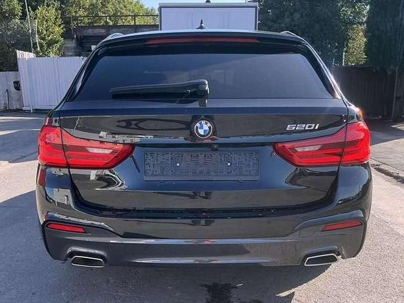 Gebraucht BMW 520 M Sport 170 PS (125 kW) 2018 Kombi