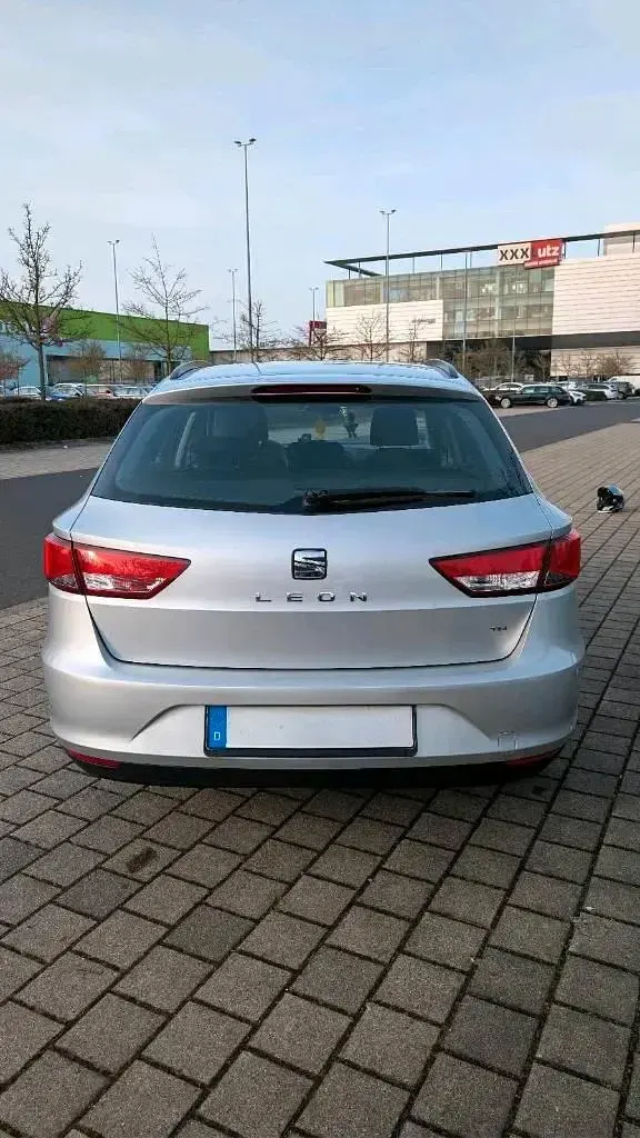 Gebraucht Seat Leon 86 PS (63 kW) 2014 Silber Kombi