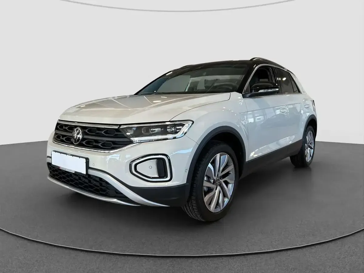 Gebraucht VW T-Roc Life 150 PS (110 kW) 2025 Schwarz SUV