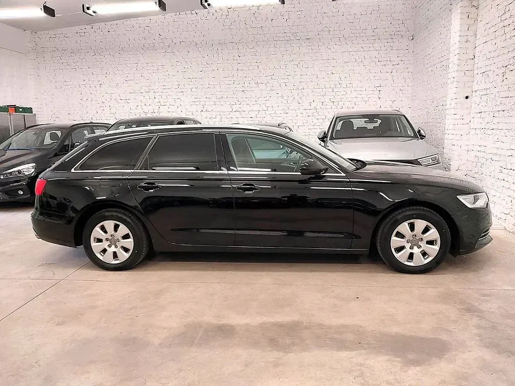Gebraucht Audi A6 Comfort 179 PS (131 kW) 2014 Brillantschwarz Kombi
