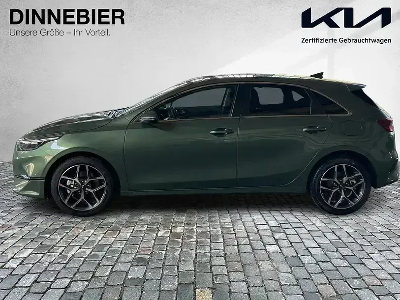 Neu Kia Ceed Platinum 140 PS (102 kW) 2026 Grün Kleinwagen