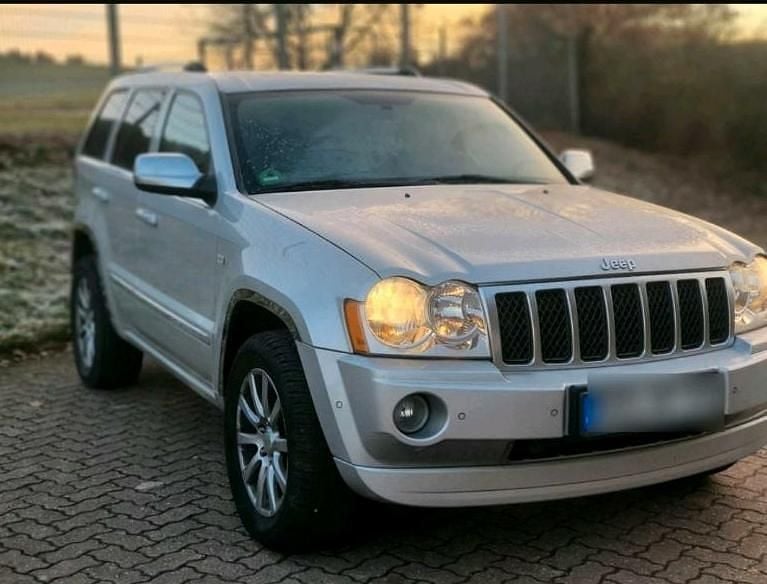 Gebraucht Jeep Grand Cherokee Overland 218 PS (160 kW) 2006 Silber SUV