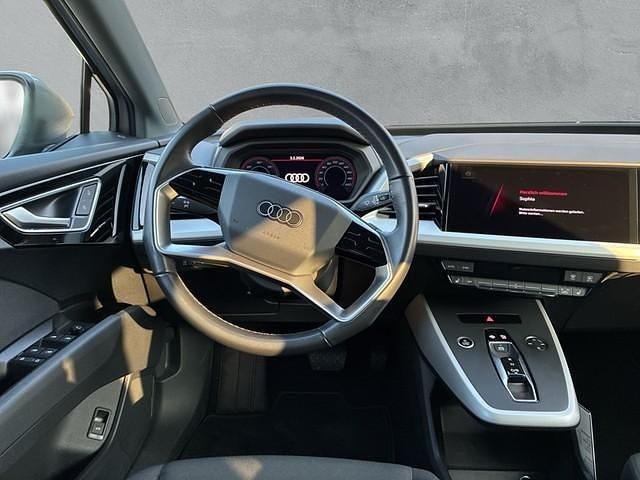Gebraucht Audi Q4 Sportback e-tron 150 kW (204 PS) 2023 Silber SUV