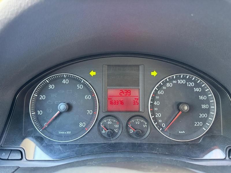 Gebraucht VW Golf IV 90 PS (66 kW) 2004 Blau Kleinwagen