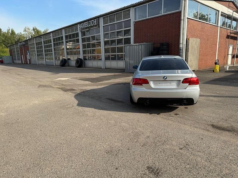 Gebraucht BMW 335 Sport Line 400 PS (294 kW) 2006 Silber Coupé