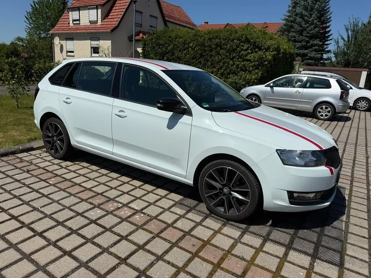 Gebraucht Skoda Rapid 95 PS (69 kW) 2019 Weiß Kleinwagen