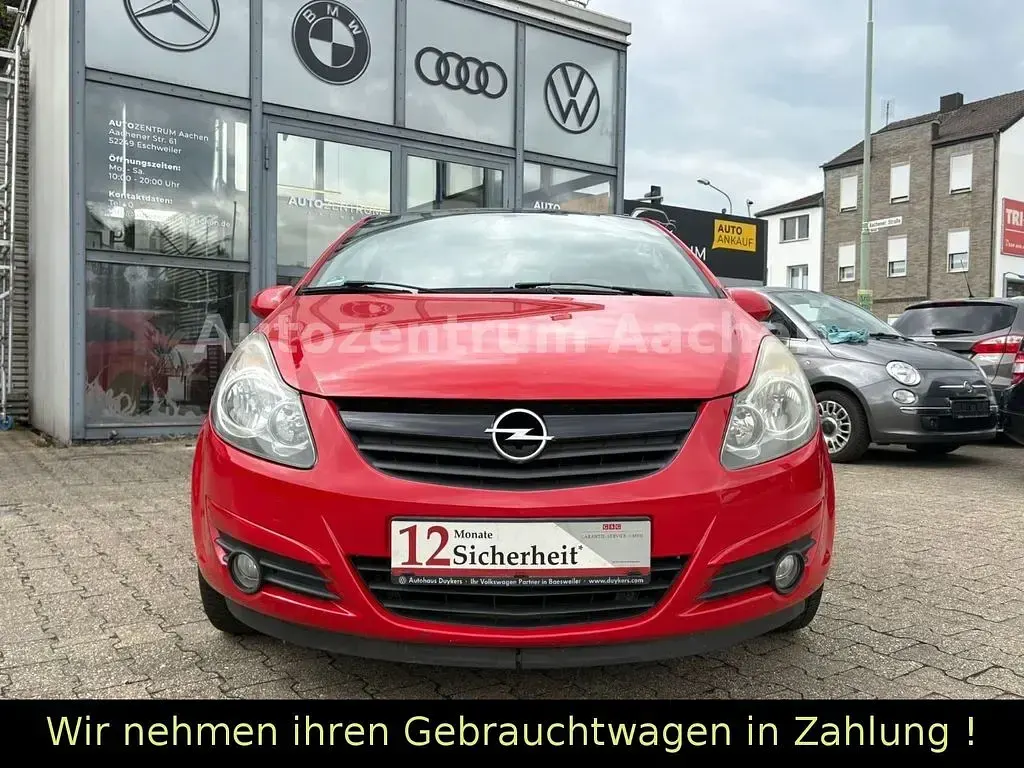 Gebraucht Opel Corsa Color Edition 101 PS (74 kW) 2012 Rot Kleinwagen