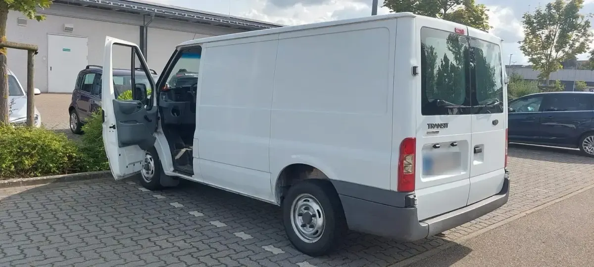 Gebraucht Ford Transit Tourneo 85 PS (62 kW) 2008 Weiß Van / Kleinbus