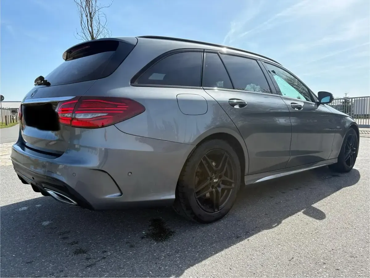 Gebraucht Mercedes C300 AMG 245 PS (180 kW) 2020 Grau Kombi