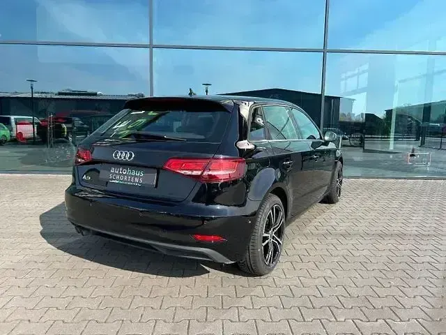 Gebraucht Audi A3 Advanced 150 PS (110 kW) 2020 Schwarz Limousine