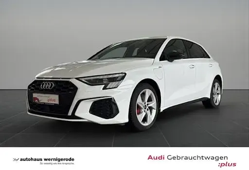 Używany Audi A3 S-Line 245 KM (180 kW) 2022 Sedan/Limuzyna