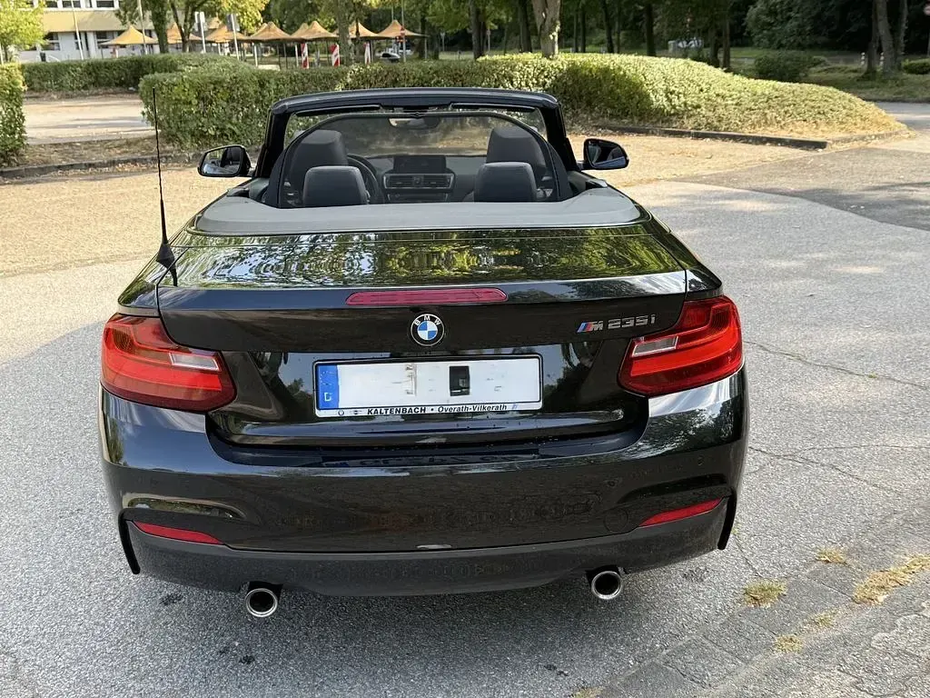 Gebraucht BMW M235 Sport Line 326 PS (239 kW) 2015 Schwarz Cabrio