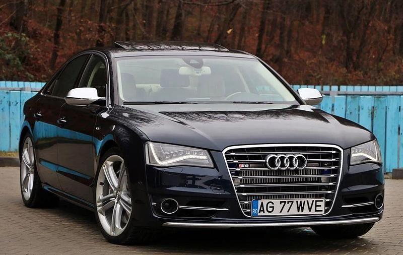 Schwarz Gebraucht 2013 Audi S8 Exclusive Limousine | 45.000 € (Fairer Preis) - Bild 1/4