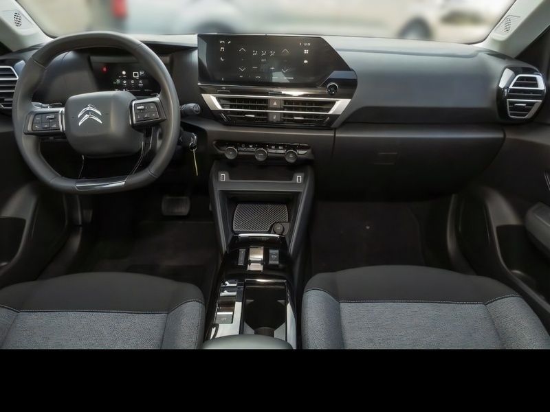 Gebraucht Citroën C4 Feel 131 PS (96 kW) 2023 Weiß Limousine