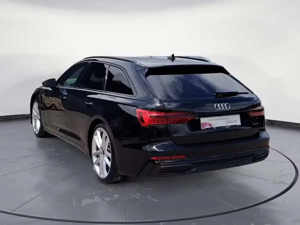 Gebraucht Audi A6 Sport 367 PS (269 kW) 2023 Schwarz Kombi
