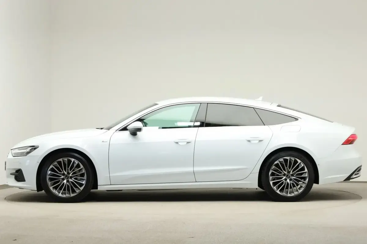 Gebraucht Audi A7 Sportback S-Line 299 PS (219 kW) 2023 Weiß Kleinwagen