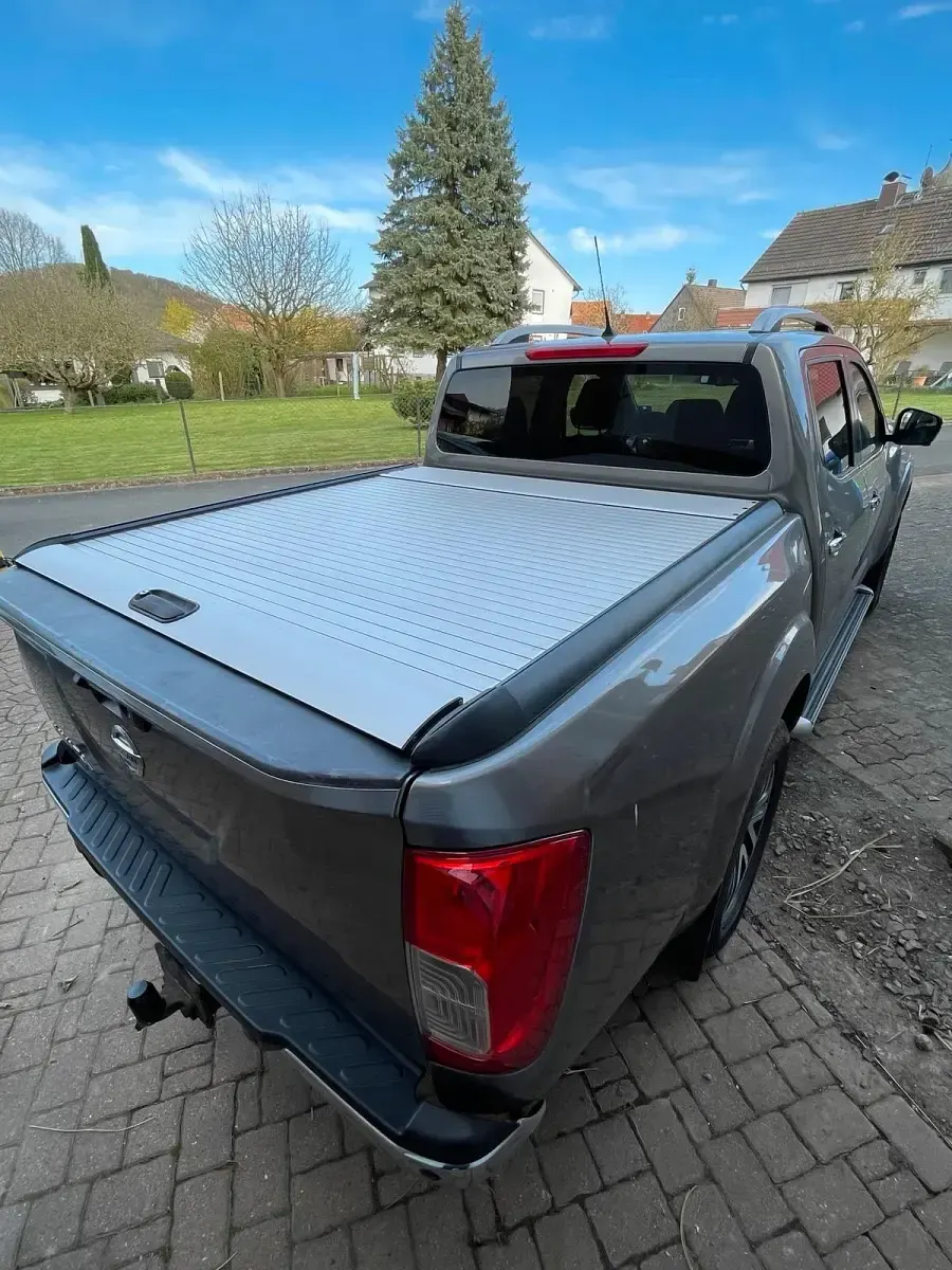 Gebraucht Nissan Navara 190 PS (139 kW) 2017 Silber Pickup
