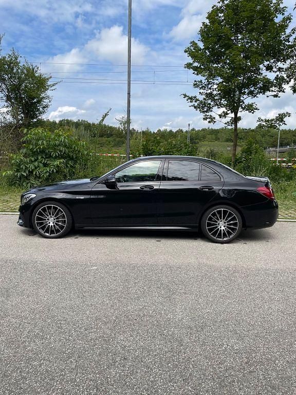 Schwarz Gebraucht 2017 Mercedes C43 AMG AMG Limousine | 29.900 € (Superpreis) - Bild 1/4