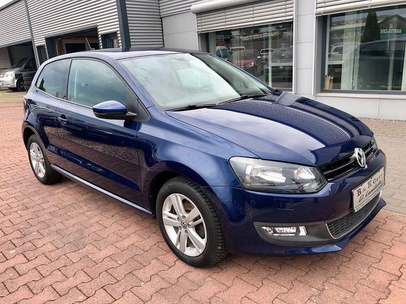 Shadow blue metallic (metallic) Gebraucht 2014 VW Polo Life Kleinwagen | 4.299 € (Guter Preis) - Bild 1/4