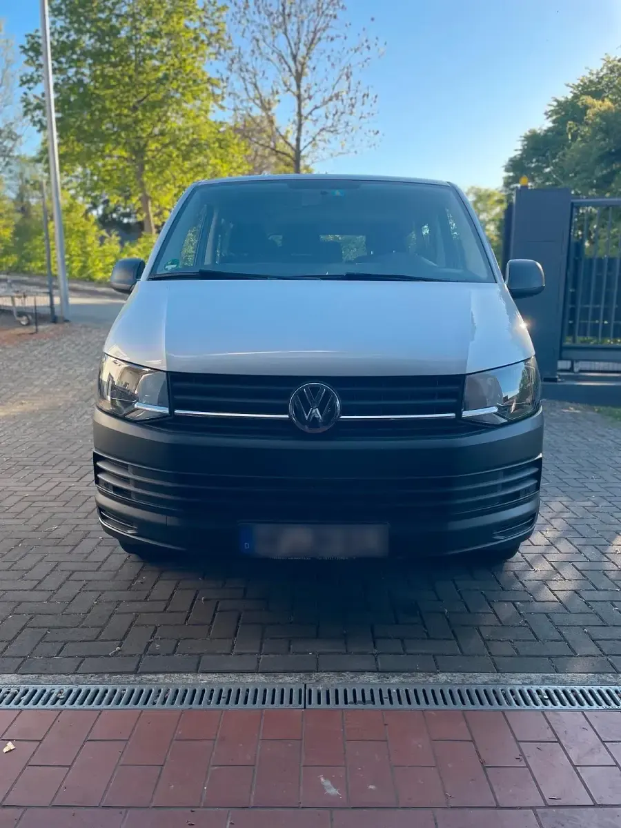 Usata VW Transporter 150 CV (110 kW) 2018 Argento Furgone