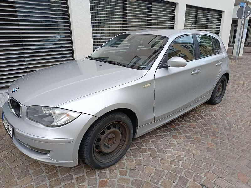 Gebraucht BMW 116 122 PS (89 kW) 2009 Kleinwagen