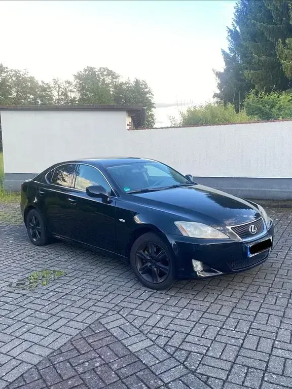 Gebraucht Lexus IS220 177 PS (130 kW) 2006 Schwarz Limousine
