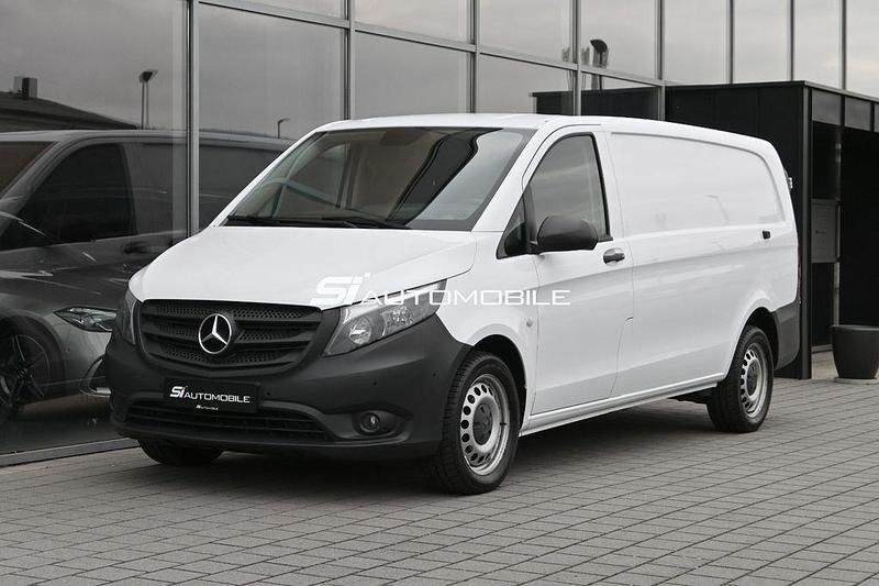 Arktikweiss Gebraucht 2021 Mercedes Vito Van / Kleinbus | 19.950 € (Superpreis) - Bild 1/4