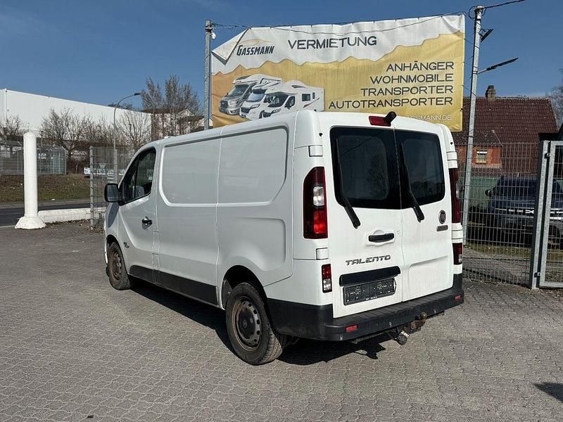 Gebraucht Fiat Talento 125 PS (91 kW) 2017 Weiß Van / Kleinbus