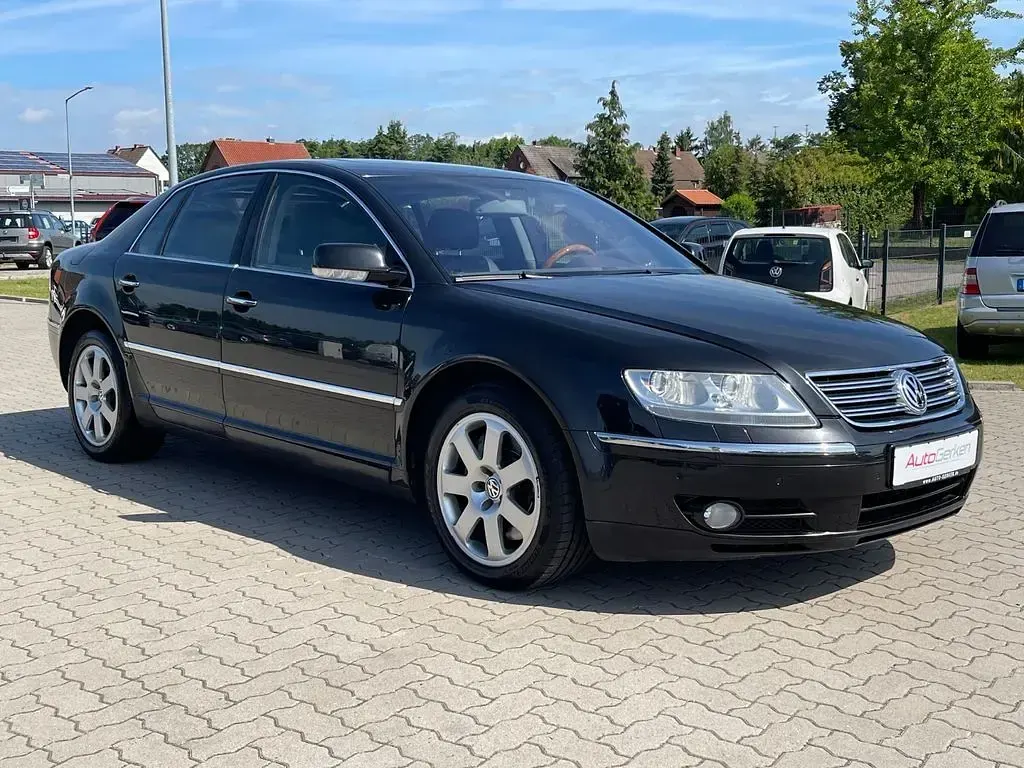 Gebraucht VW Phaeton 335 PS (246 kW) 2004 Tarantellaschwarz metallic Limousine
