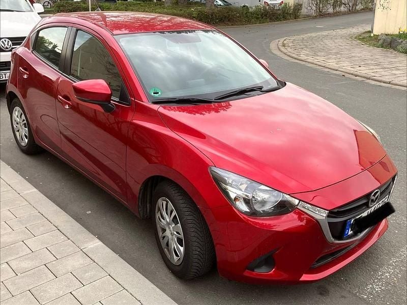Gebraucht Mazda 2 Touring 75 PS (55 kW) 2019 Rot Limousine