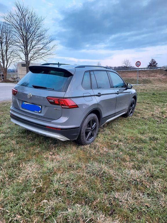 Gebraucht VW Tiguan 190 PS (139 kW) 2019 Grau SUV