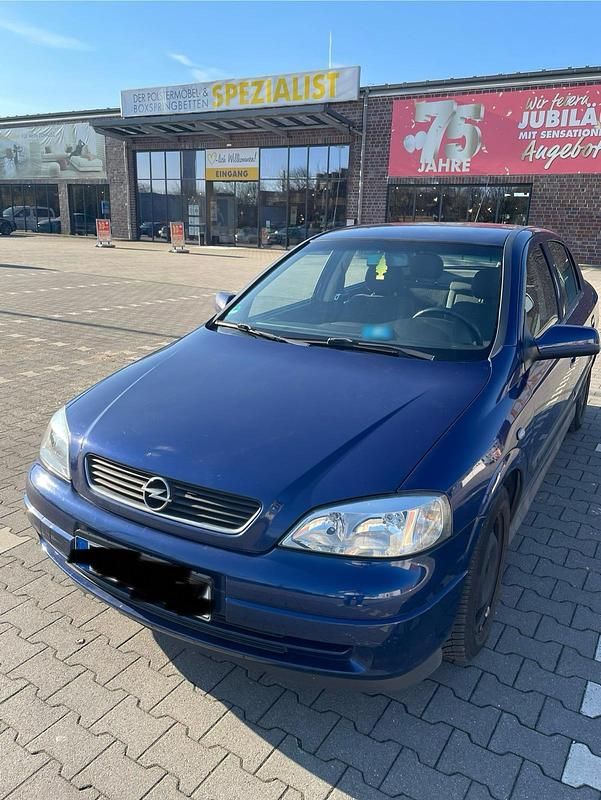 Usata Opel Astra 84 CV (61 kW) 2004 Blu Berlina