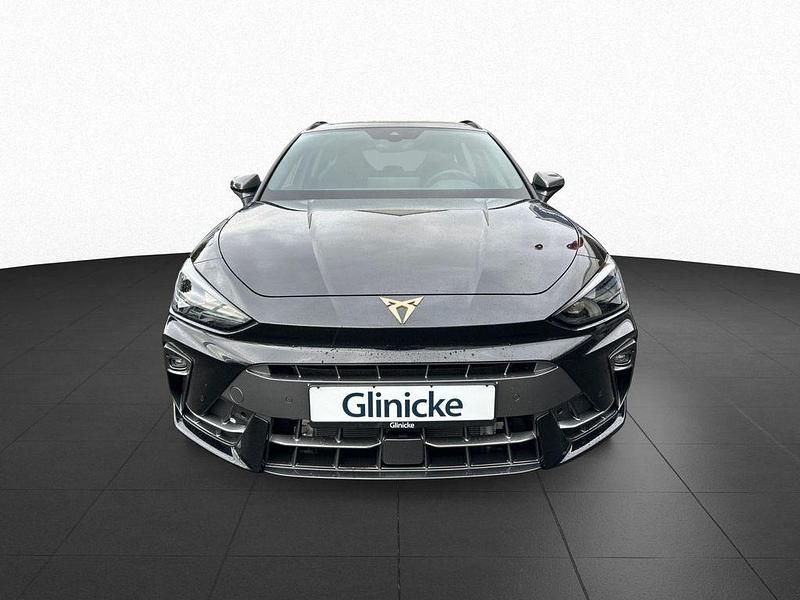 Neu Cupra Leon 150 PS (110 kW) 2025 Midnight schwarz metallic Kombi