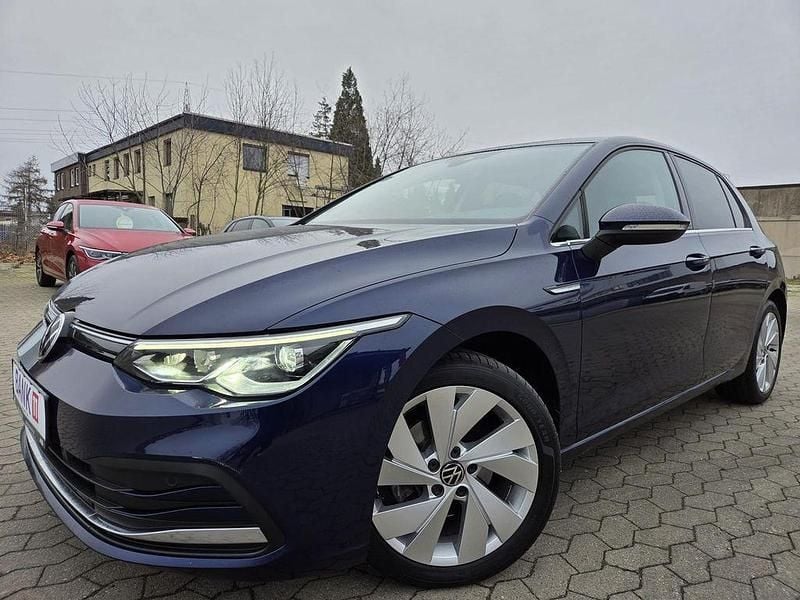 Gebraucht VW Golf VII Style 150 PS (110 kW) 2020 Blau Limousine