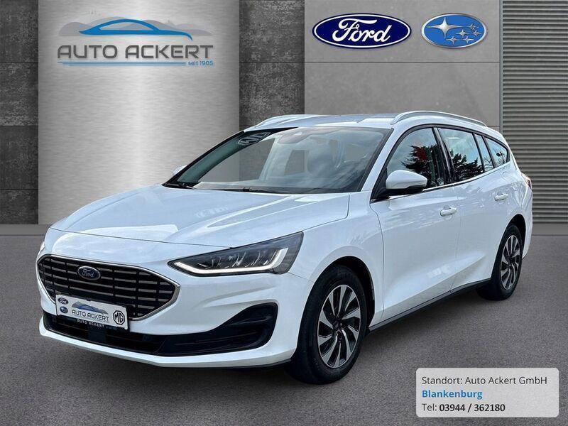 Weiß Gebraucht 2024 Ford Focus Titanium Limousine | 23.990 € (Fairer Preis) - Bild 1/4