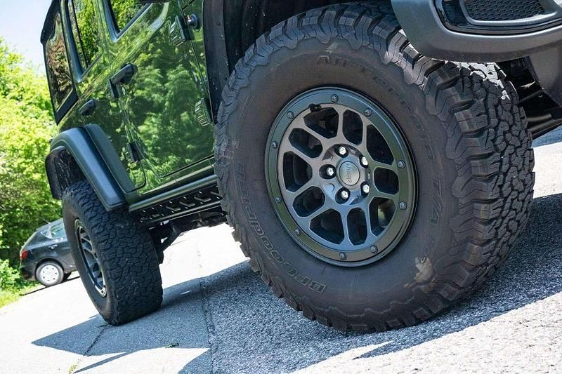 Gebraucht Jeep Wrangler 284 PS (208 kW) 2023 Grün SUV