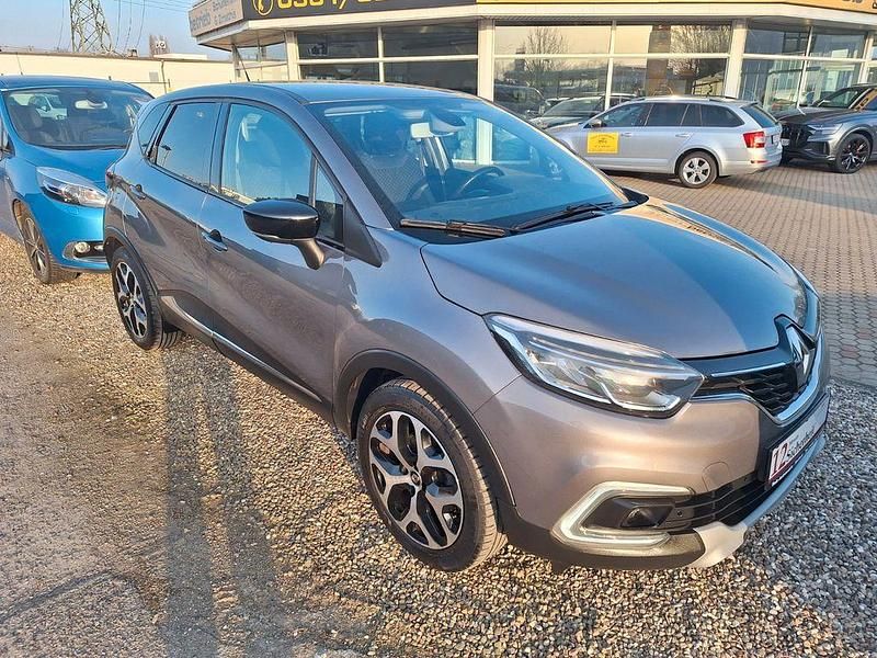 Gebraucht Renault Captur Intens 118 PS (86 kW) 2018 Grau SUV