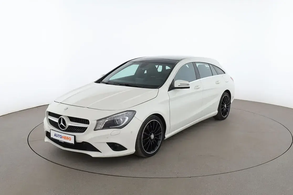 Gebraucht Mercedes CLA250e Shooting Brake Urban 211 PS (155 kW) 2015 Kombi