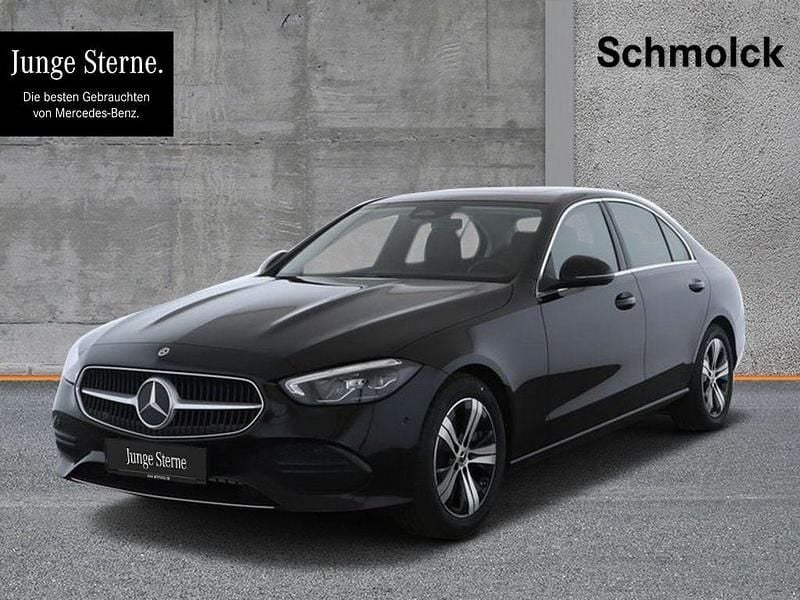 Schwarz Gebraucht 2023 Mercedes C200 Limousine | 33.900 € (Fairer Preis) - Bild 1/4